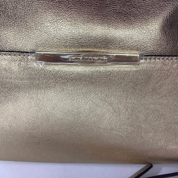 MK Gold LANA Small Clutch Leather Shoulder Bag NWT - Picture 4 of 15
